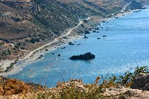 Una baia naturale e inondata di luce. / PhotoSilvana Matozza
